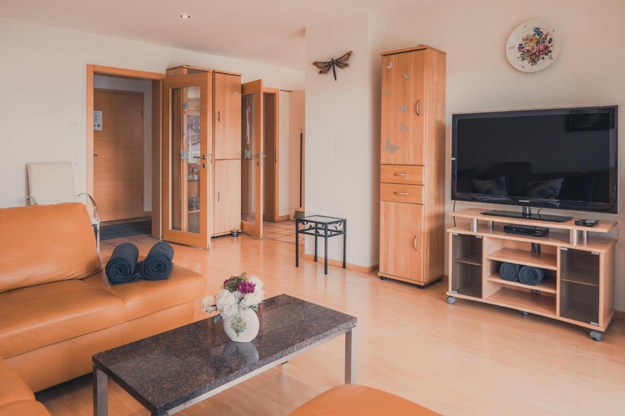 Coraline -Koblach, 6-10 P, 3 Schlafzimmer, Kueche, Riesige Terrasse, Parkplatz, Wifi, Stellplatz Ski Eksteriør billede
