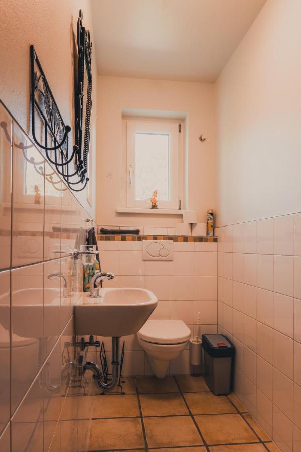 Coraline -Koblach, 6-10 P, 3 Schlafzimmer, Kueche, Riesige Terrasse, Parkplatz, Wifi, Stellplatz Ski Eksteriør billede